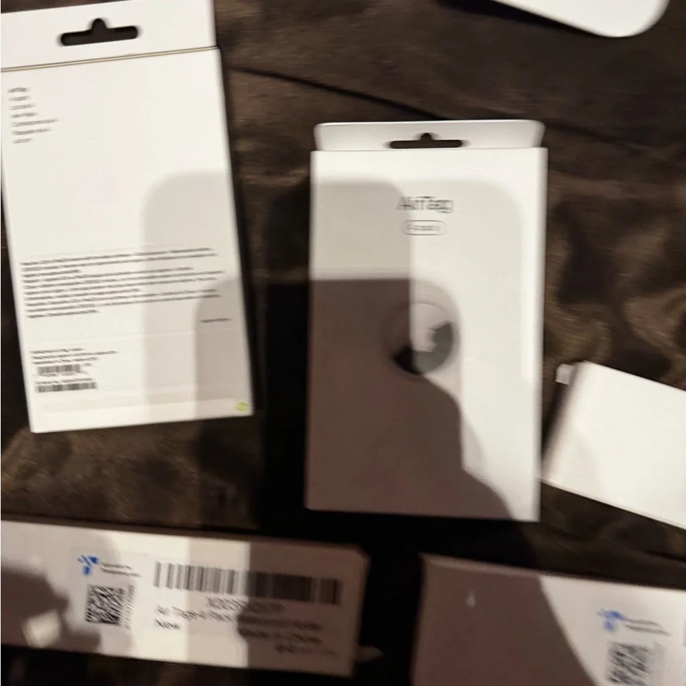 11 Apple AirTag Collection / Lot with 11 durable cases brand new in box - Picture 8 of 16